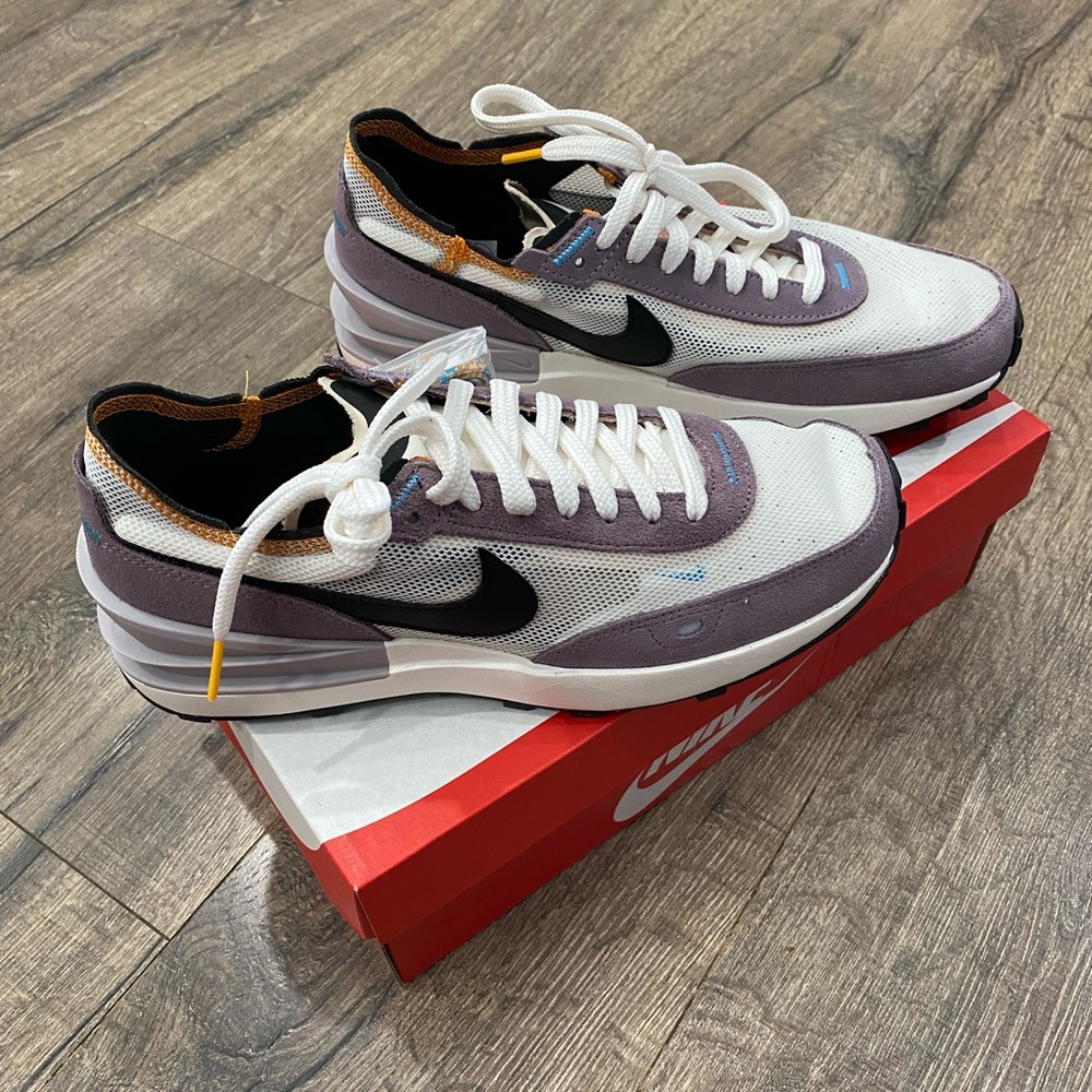 NIB Nike Waffle One SE Sail/Black - Purple Smoke